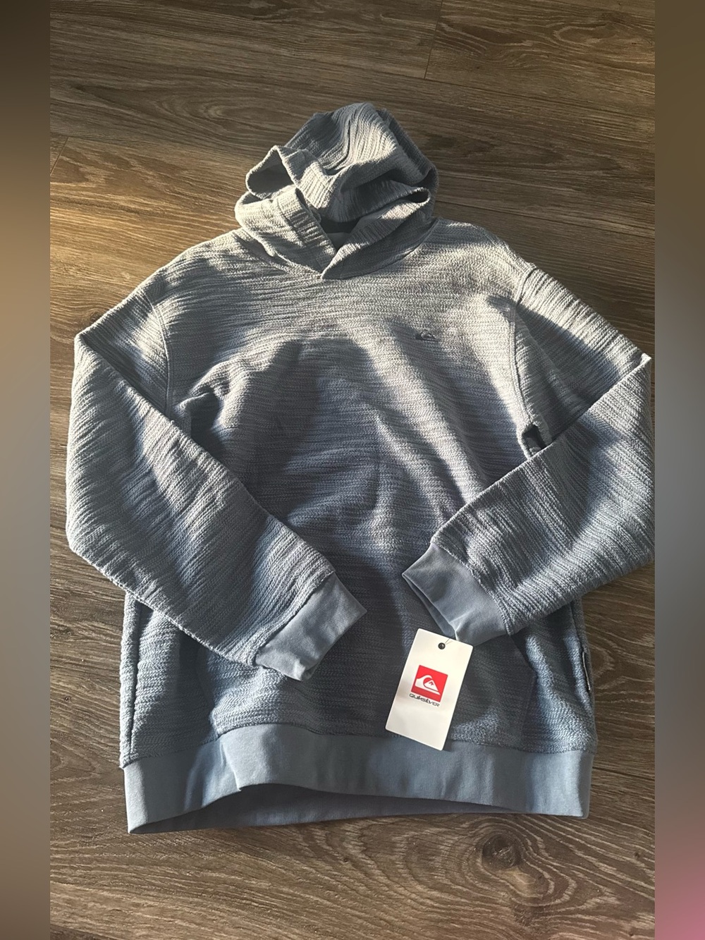 NWT Quiksilver Boys Hooded Pullover Sweatshirt in Light Blue